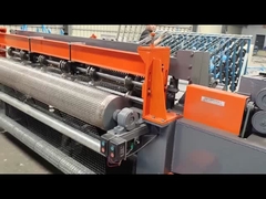 穴の大きさ 1/4 インチ 溶接したワイヤーメッシュマシン メインモーター 4.0kw 電動