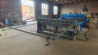 自動せん断金網パネル溶接機